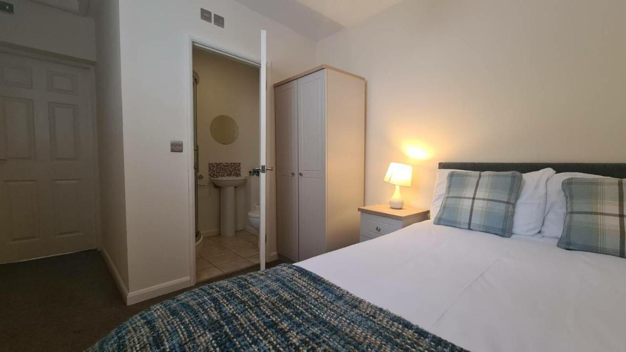 Barroon Castle Apartments, Near Airport, Free Parking, By Derbnb Castle Donington Ngoại thất bức ảnh
